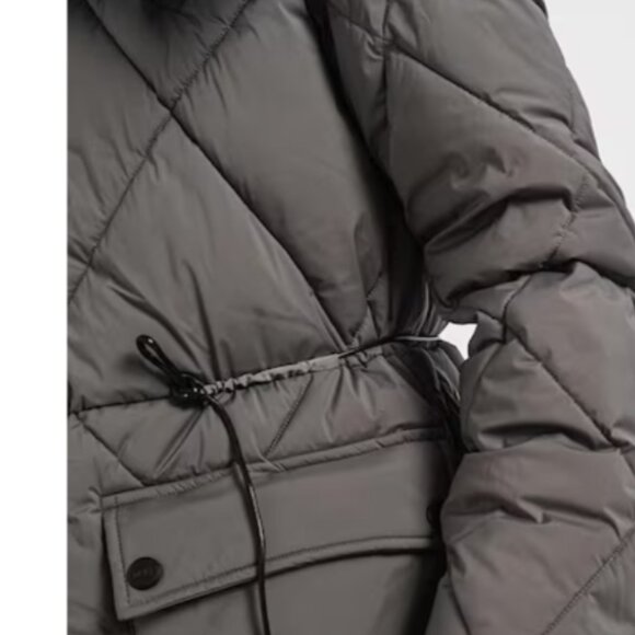 NWT DKNY Pillow Collar Diamond Quilt Long Puffer jacket with oversized - Picture 9 of 14